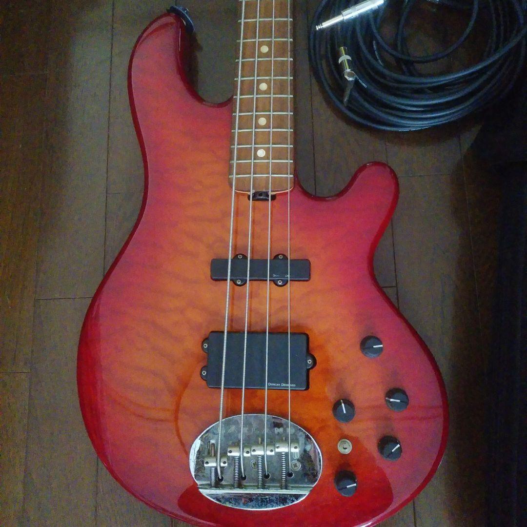 Lakland エレキベース レッド ギターケース付き