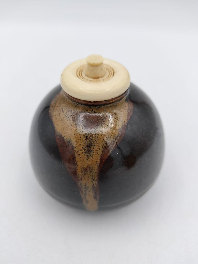 a979 膳所 茄子茶入 久田尋牛斎宗匠箱書 淡海陽炎園 小牡丹唐草金襴 木箱