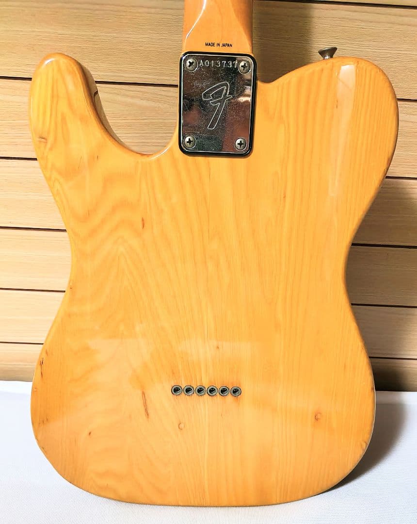 ヴィンテージギターFenderJapanテレキャスタフェンダーAシリアルケース付