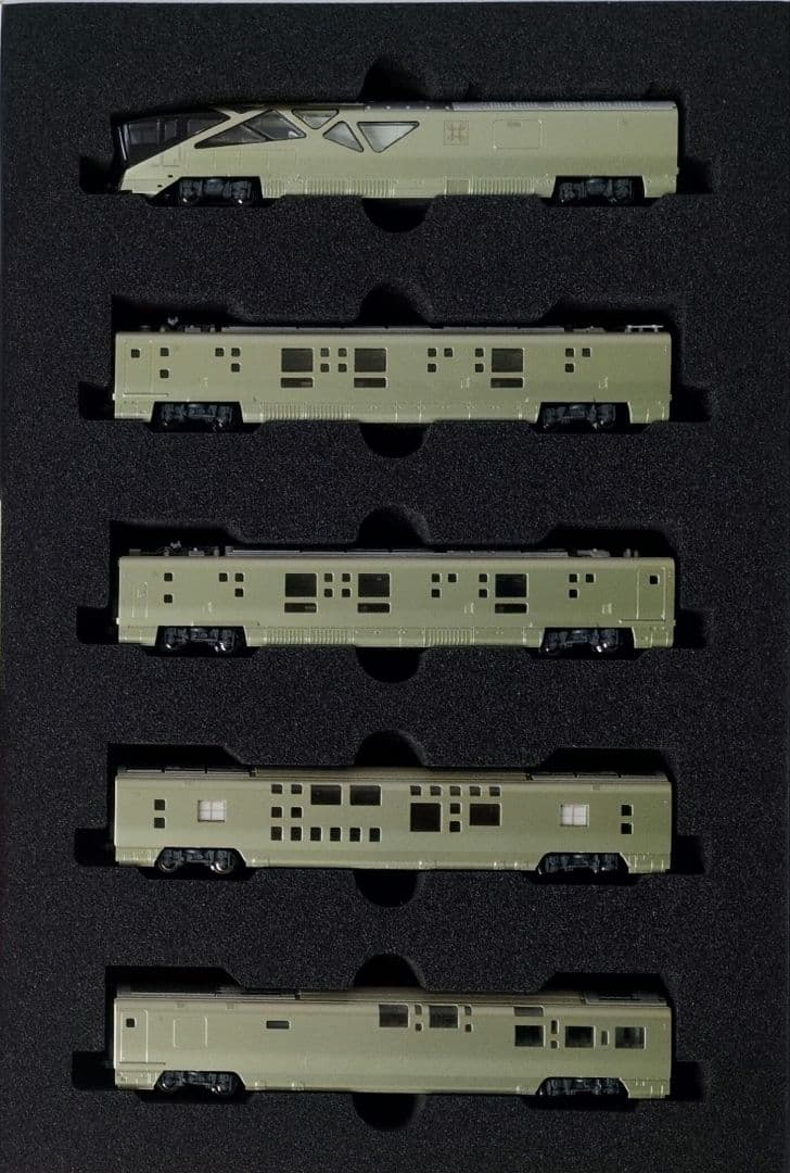 鉄道模型 E001形 四季島 10両セット 　　特別企画品！！