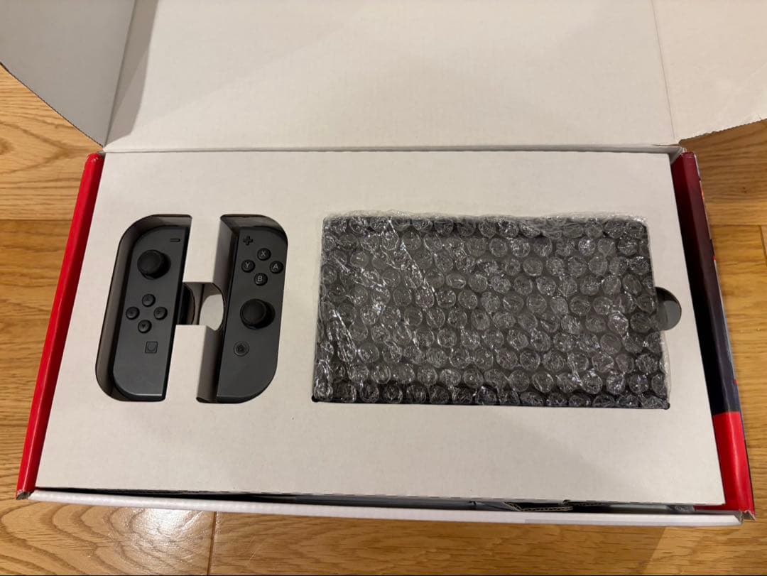 ニンテンドースイッチ本体　Nintendo switch