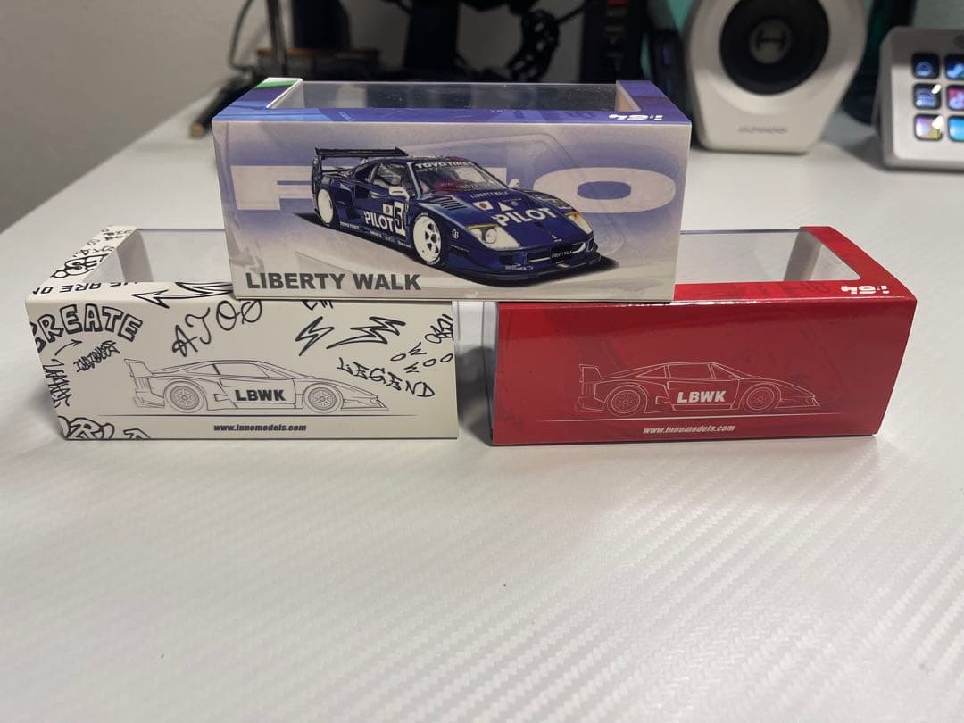 INNO64 LBWK F40 1/64 3台セット 日の丸 PILOT