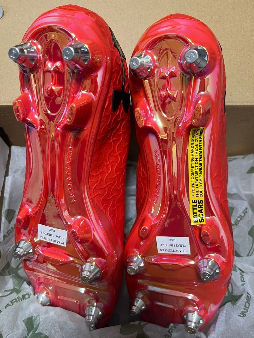 Under Armour Magnetico レッド サッカーシューズ