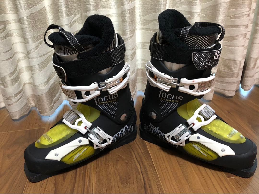 Salomon Focus スキー用ブーツ ブラック/イエロー