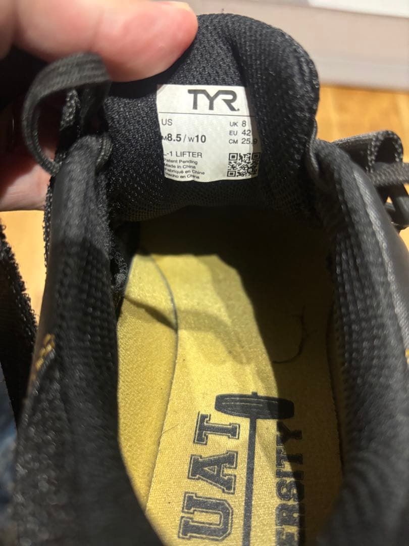 TYR リフティングシューズ