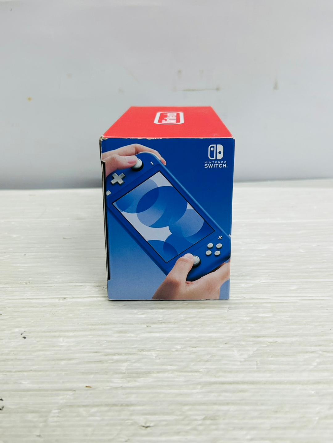 ★未使用品★極美品Nintendo Switch Lite ブルー