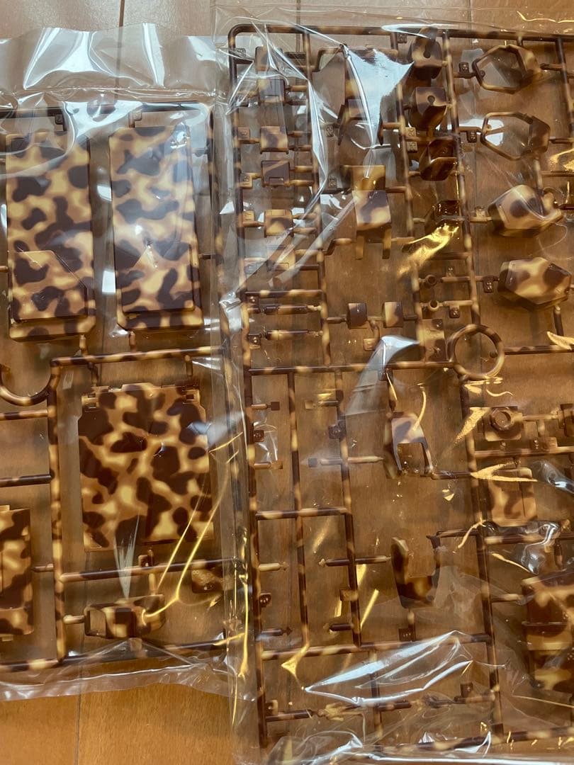 MG 陸戦型ガンダム　イベント限定　迷彩色コーティング　砂漠用B 未組立キット