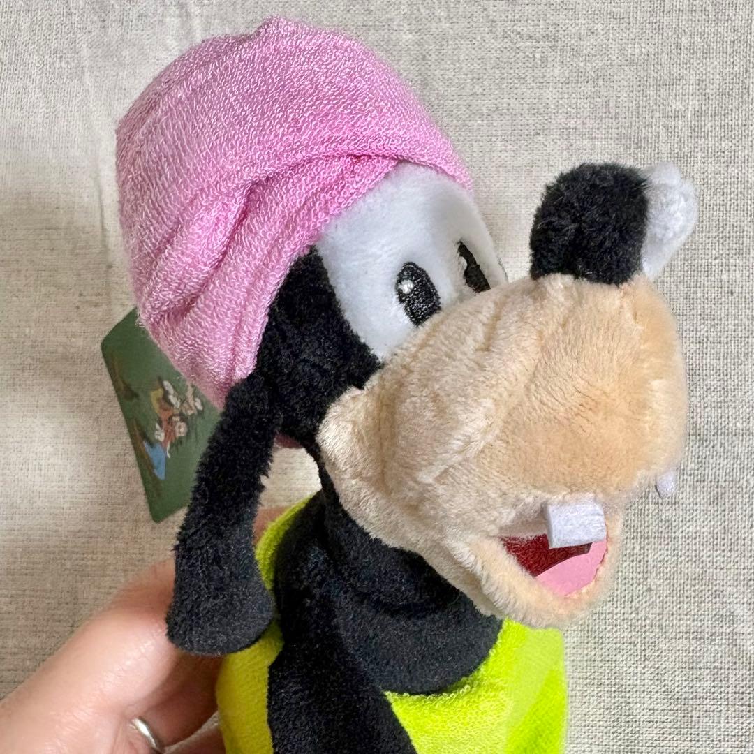 グーフィー　ぬいぐるみ　キーホルダー　バスタオル　うさぎスリッパ