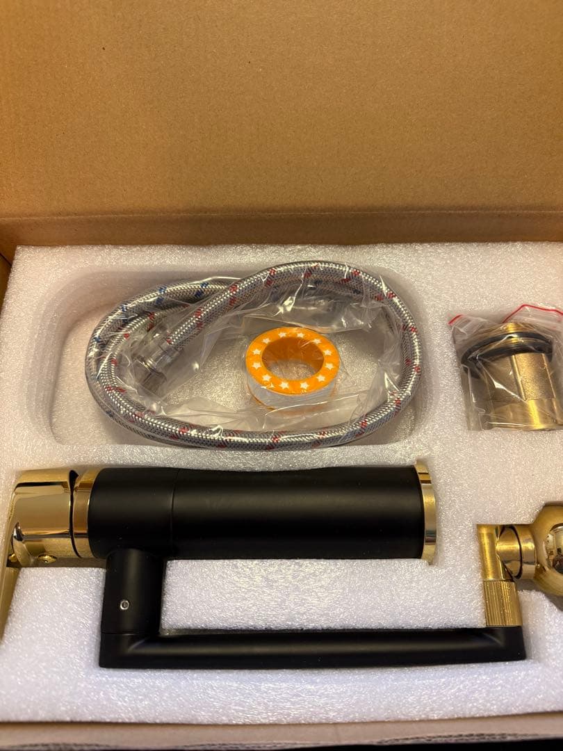 洗面水栓 混合水栓 高さ調整付 き シングルハンドル 黒 1080°回転 混合栓