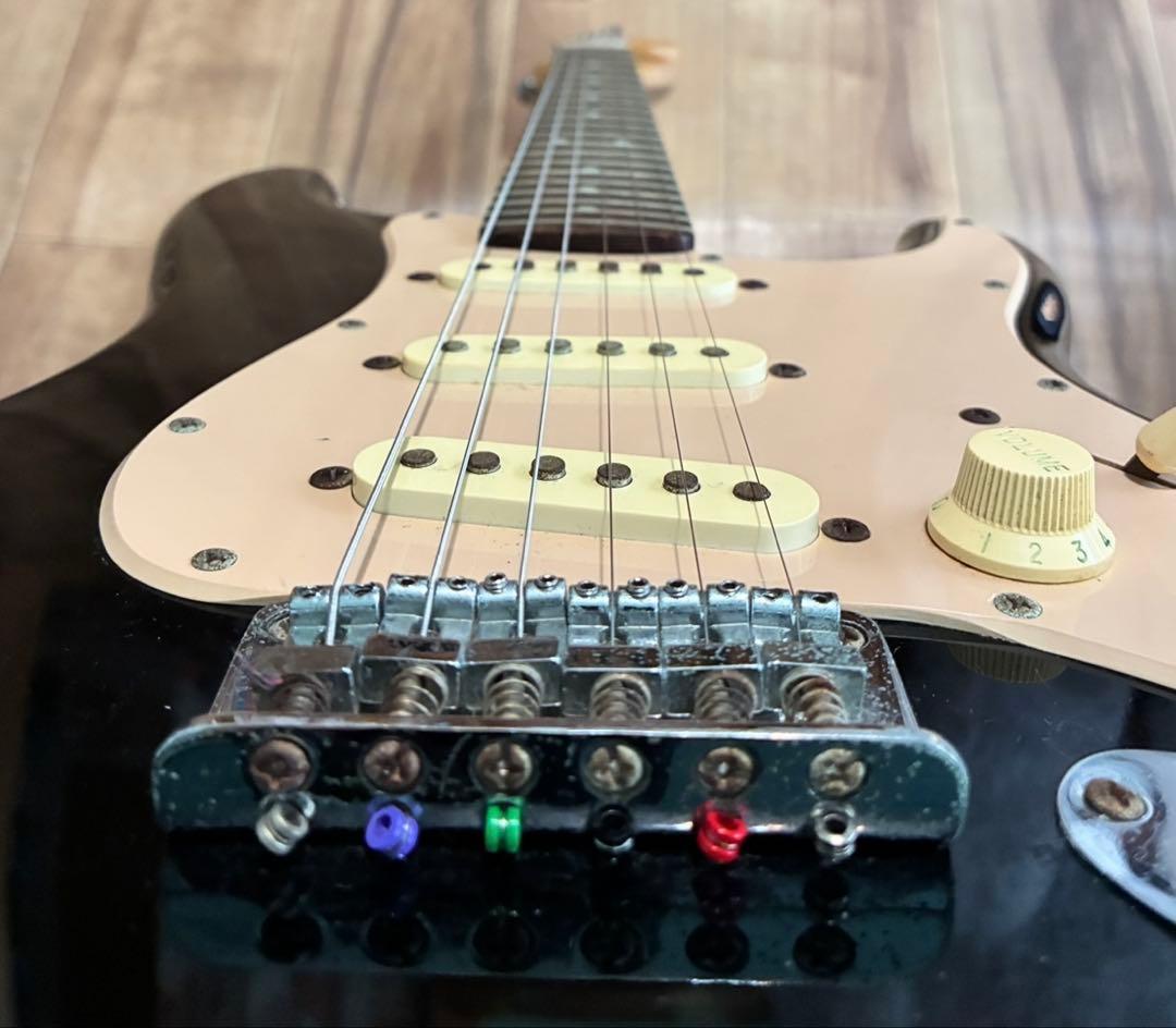 SQUIRE BY FENDER ミニ ストラトキャスター キッズ全長約90cm