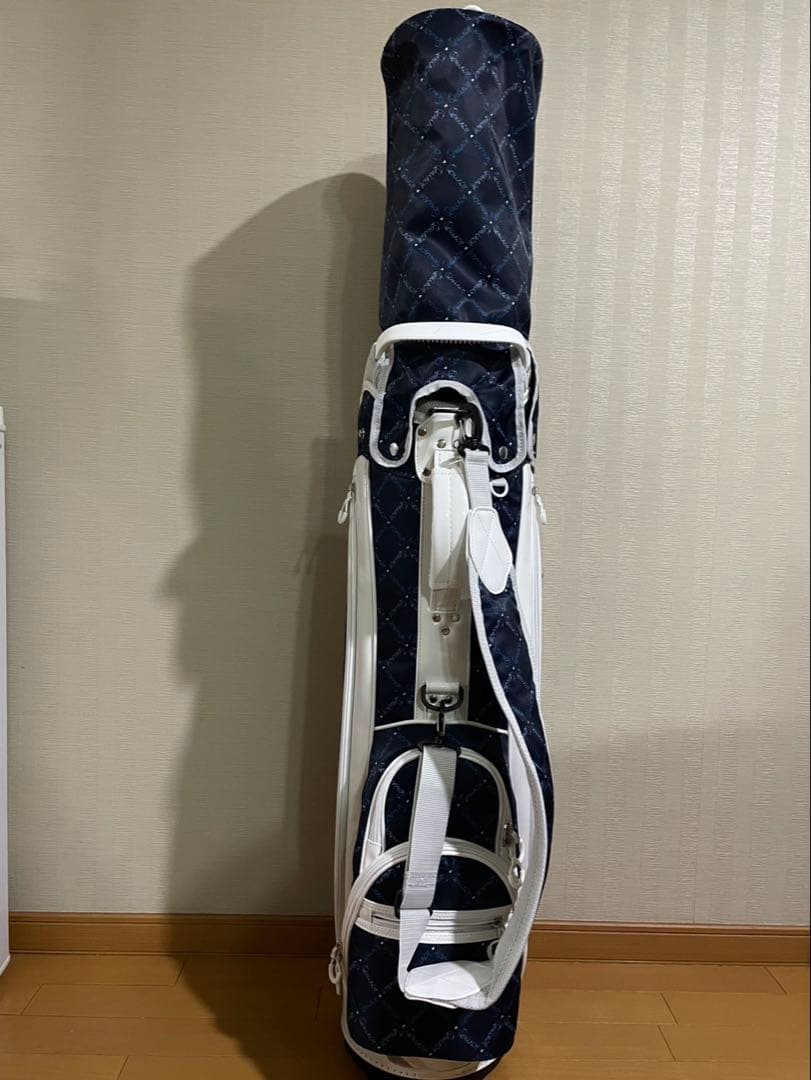 ほぼ未使用レディースクインシー キャディバック2024 QUCB-24225SQ