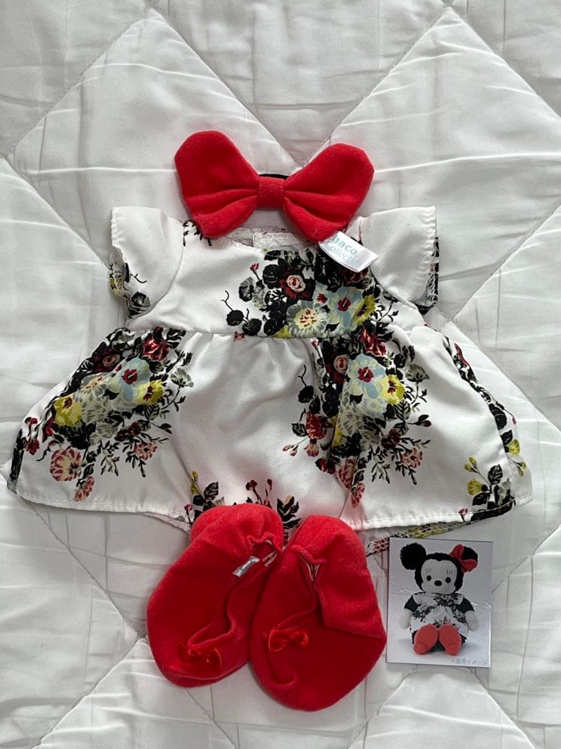 【激レア】ミニークチュールぬいぐるみと着せ替え洋服16着セット
