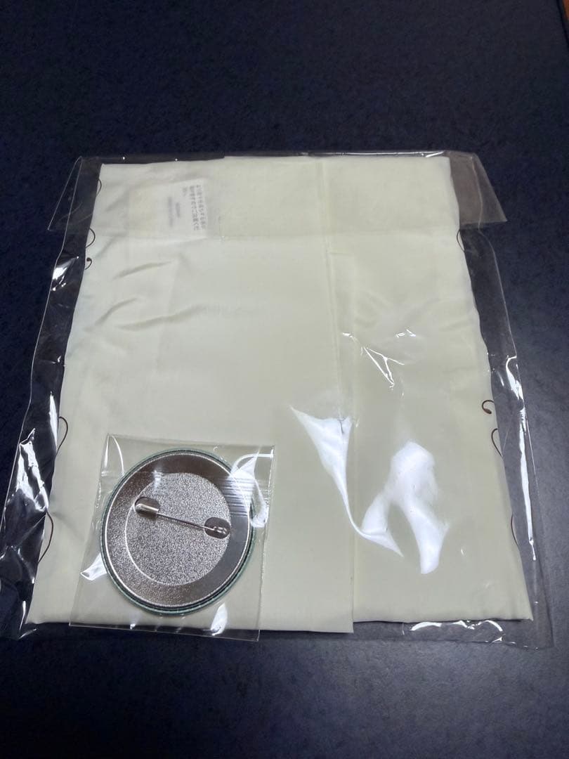 7-Eleven 10th Anniversary 缶バッジ付き