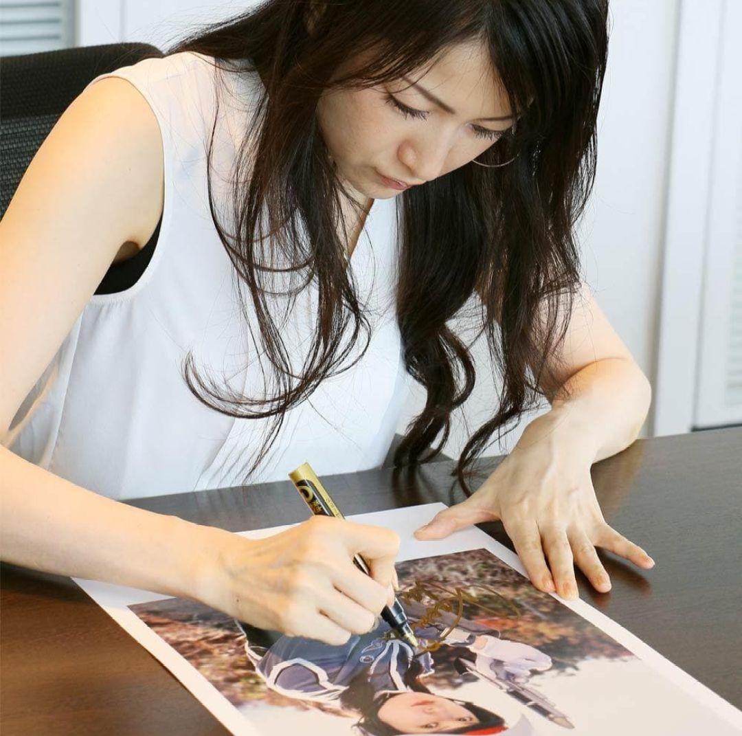 完売品 ウルトラ ヒロイン メモリアル EX ハヤカワ・サトミ ゴールド サイン