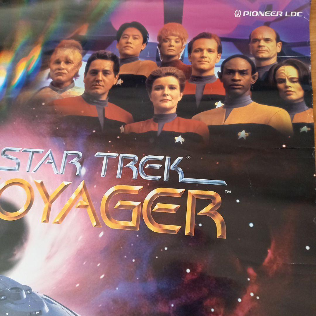 スタートレックヴォイジャー販売促進ポスター➕購入特典オリジナルウォッチ　未作動品