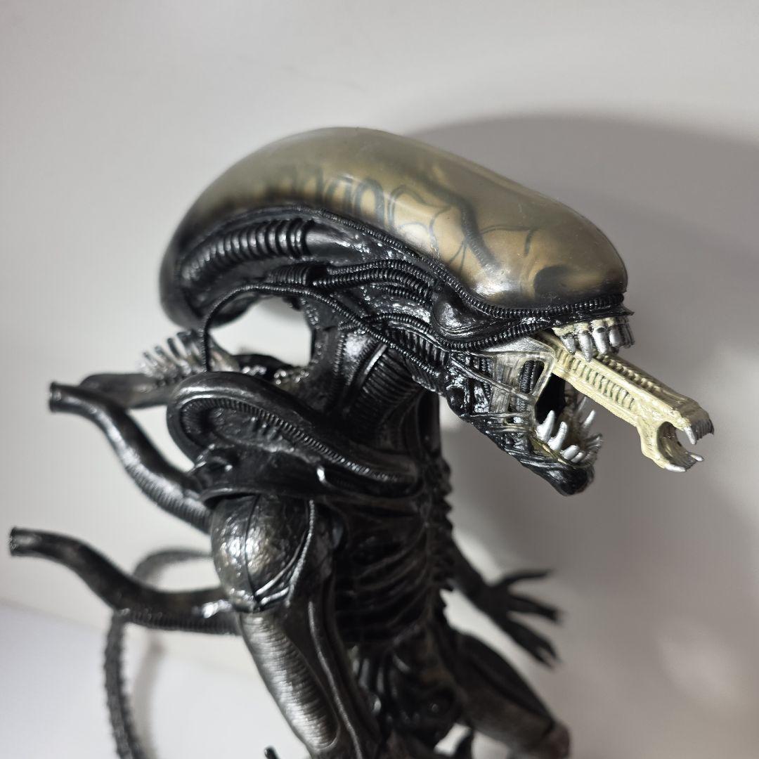 ネカ (NECA) クラシックエイリアン（Cassic Alien) 50cm