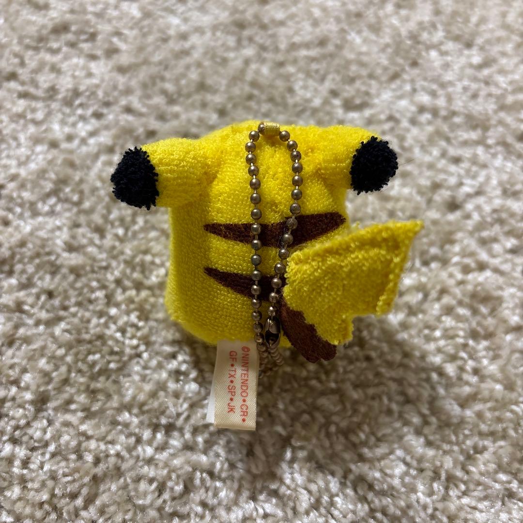 TOMY レトロ　困り顔 ピカチュウ　ボールチェーンぬいぐるみ　初期ピカチュウ