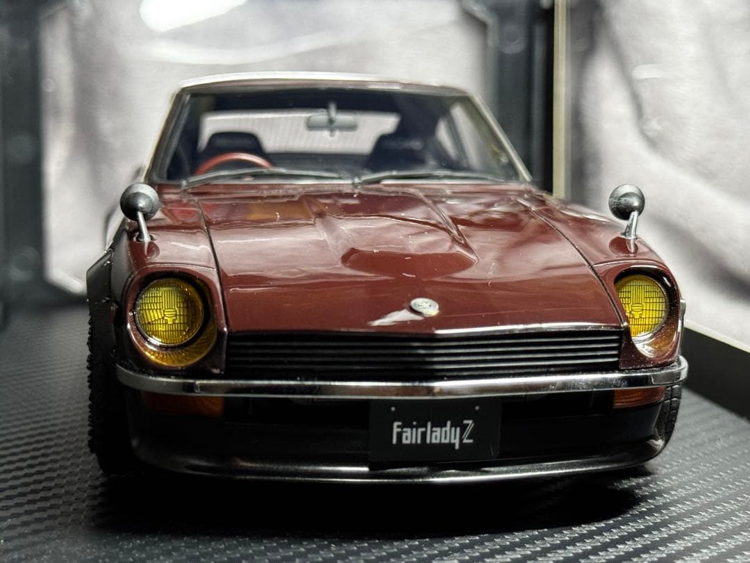 こ*あ様 Nissan Fairlady Z [S30] 1/18 マルーン