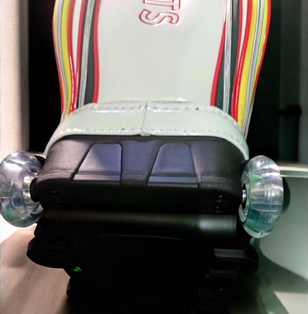 送料無料/新品未使用展示品　M-U SPORTS エナメル高級 キャディバッグ