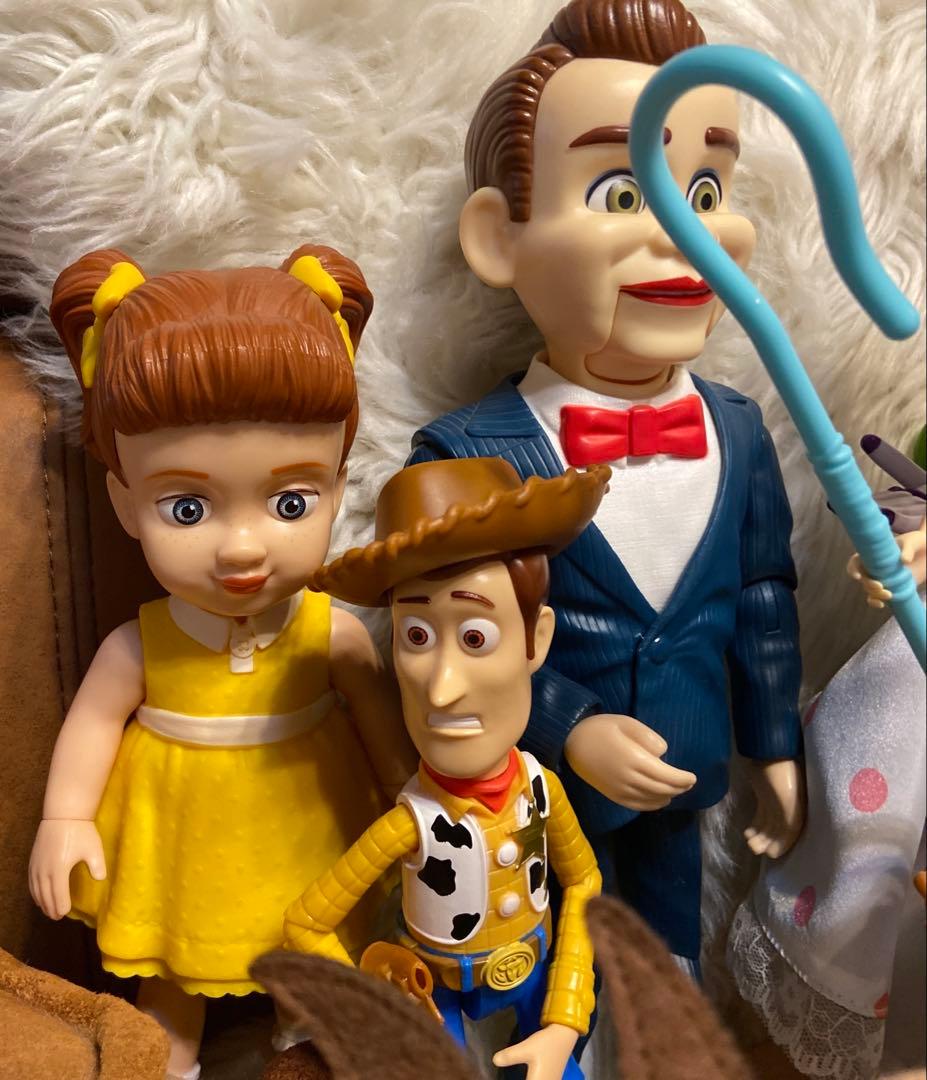 トイストーリーフィギュア　人形
