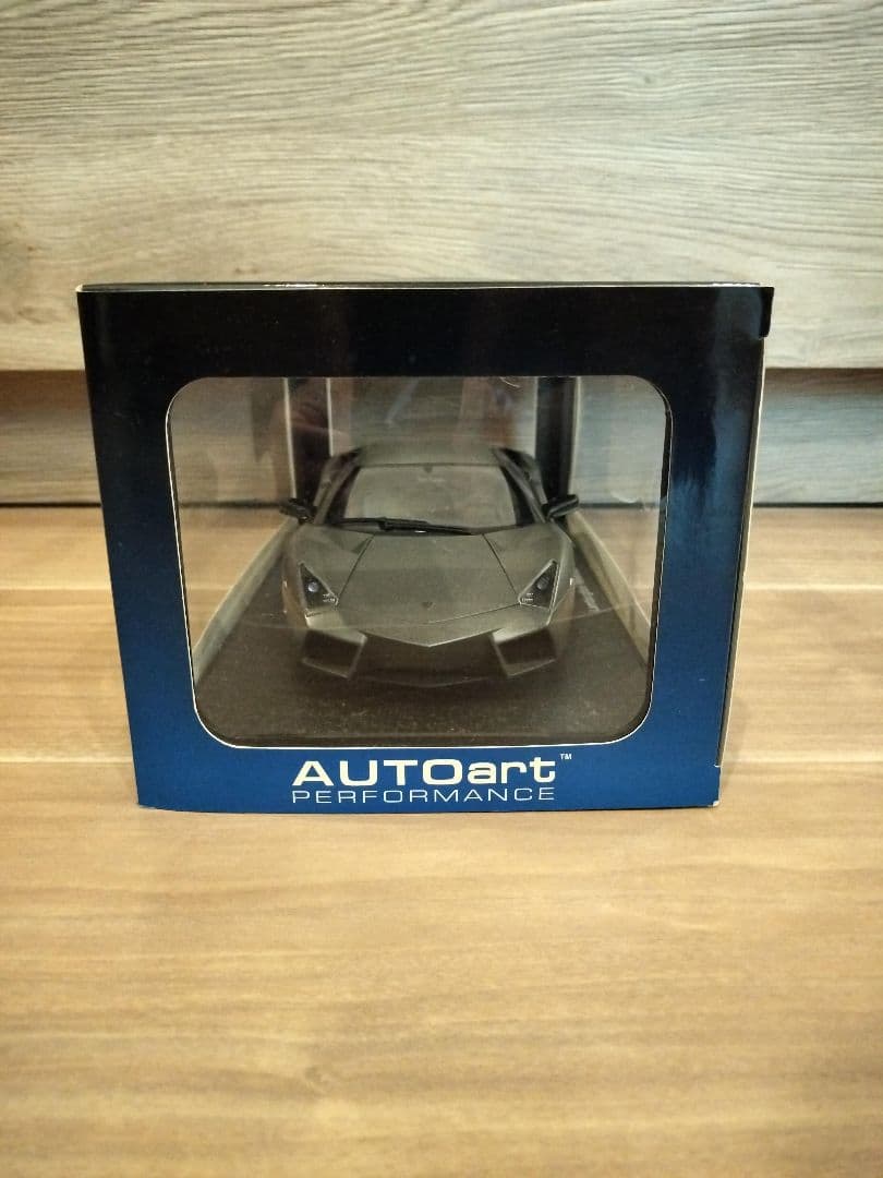 AUTOart 1/18 ランボルギーニ レヴェントン グレー オートアート