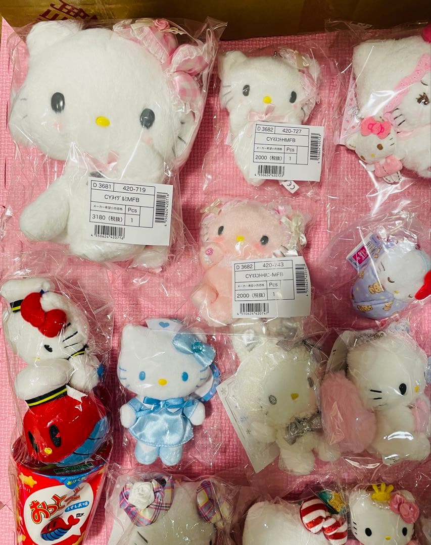 サンリオハローキティぬいぐるみマスコットまとめ売り