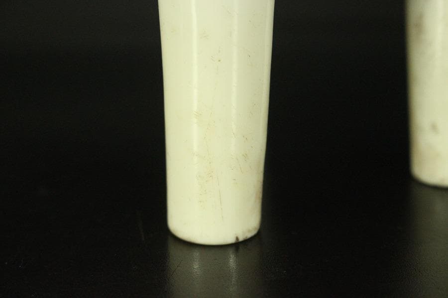 中国美術 白磁 饕餮紋 三足 双耳 香炉 高13.8cm(LC632)