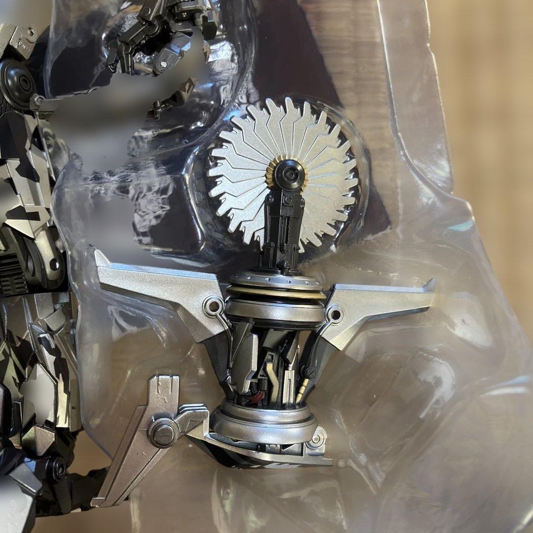 トランスフォーマー　BMB MPM スタースクリーム 似