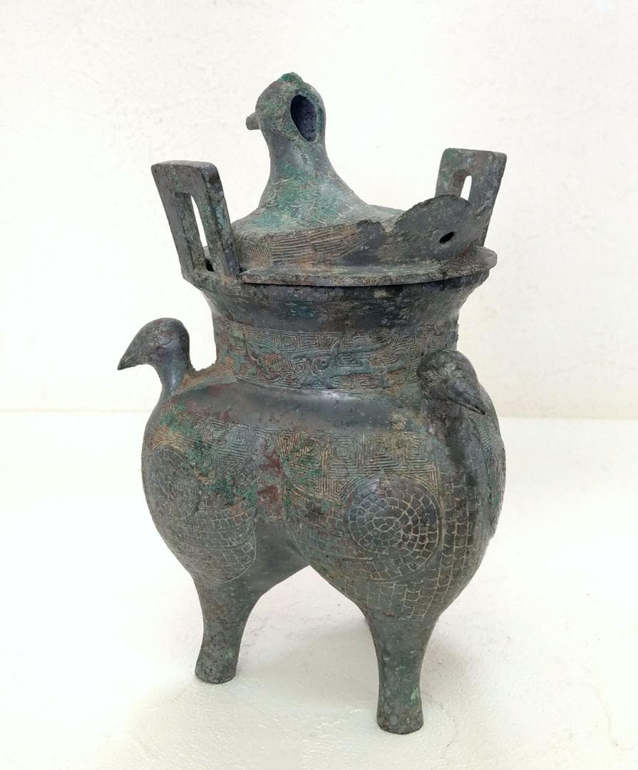 中国 西周青銅器 彫刻 三足 蓋付き 鳥装飾 酒器 高さ21.5cm