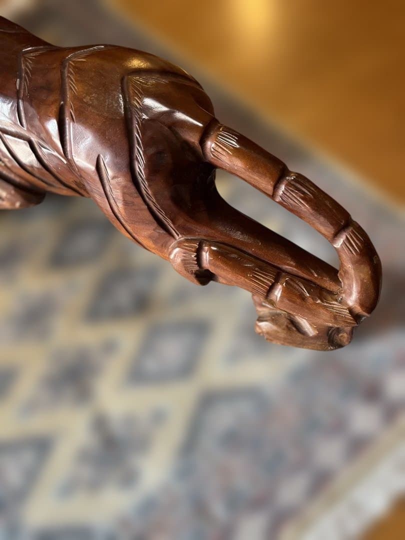 木彫り虎 置物 大型 手彫り 彫刻 オブジェ 縁起物