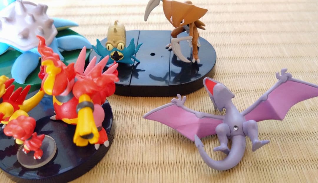 立体ポケモン図鑑　ラプラス　プテラ等まとめ売り