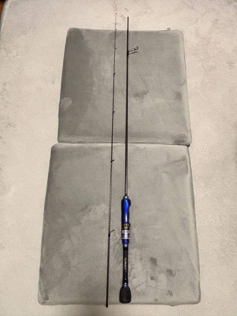 クリアブルー　Finder CRYSTAR-56