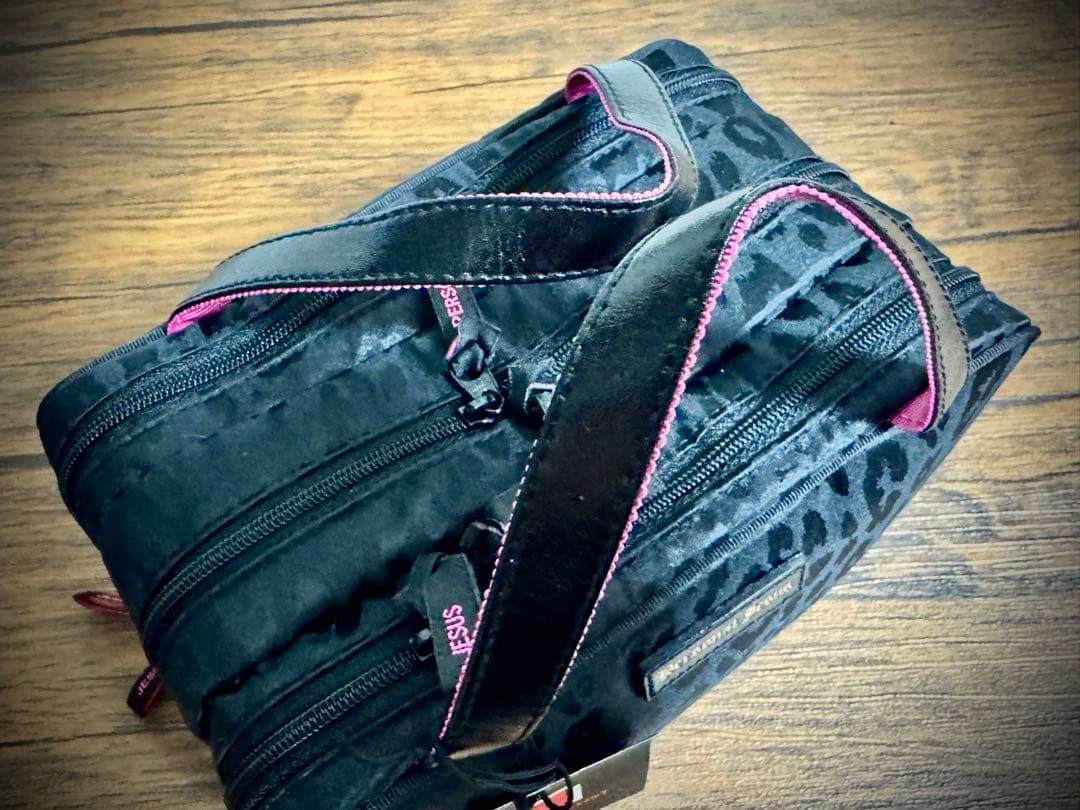 【新品未使用】氷室京介　ポーチ（ミラー付き）　PERSONAL JESUS