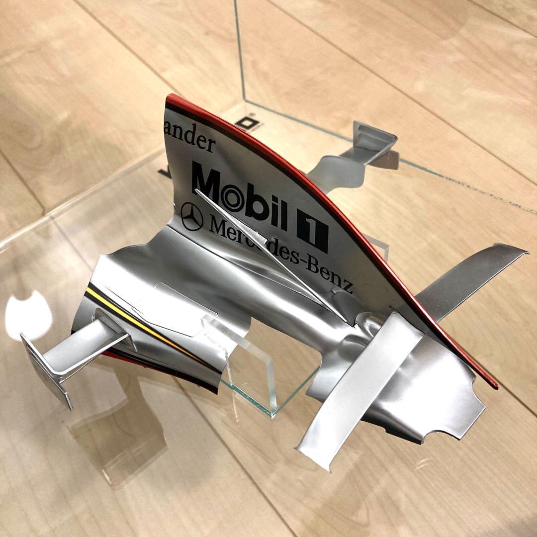 1/8 マクラーレンMP4-23 ハミルトン ディアゴスティーニ フィギュア付き