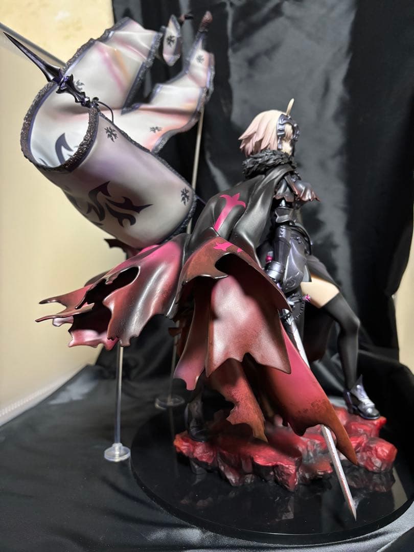 ALTER アヴェンジャー　ジャンヌ・ダルク(オルタ) 1/7スケールフィギュア