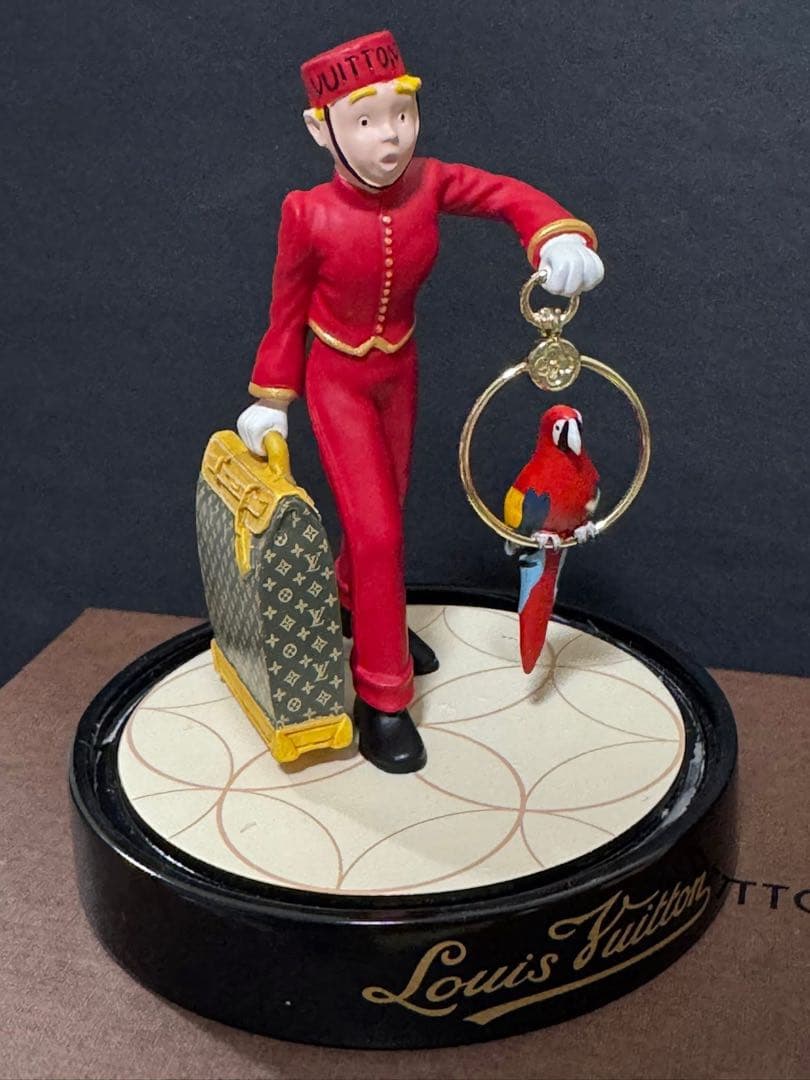 Louis Vuitton ベルボーイ フィギュア