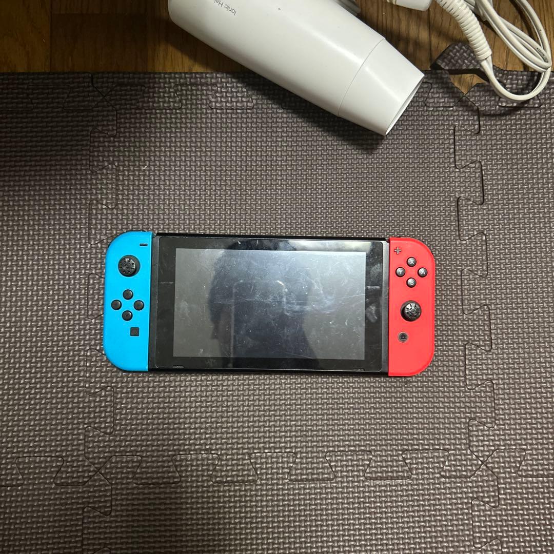 Nintendo Switch 本体 赤/青 Joy-Con