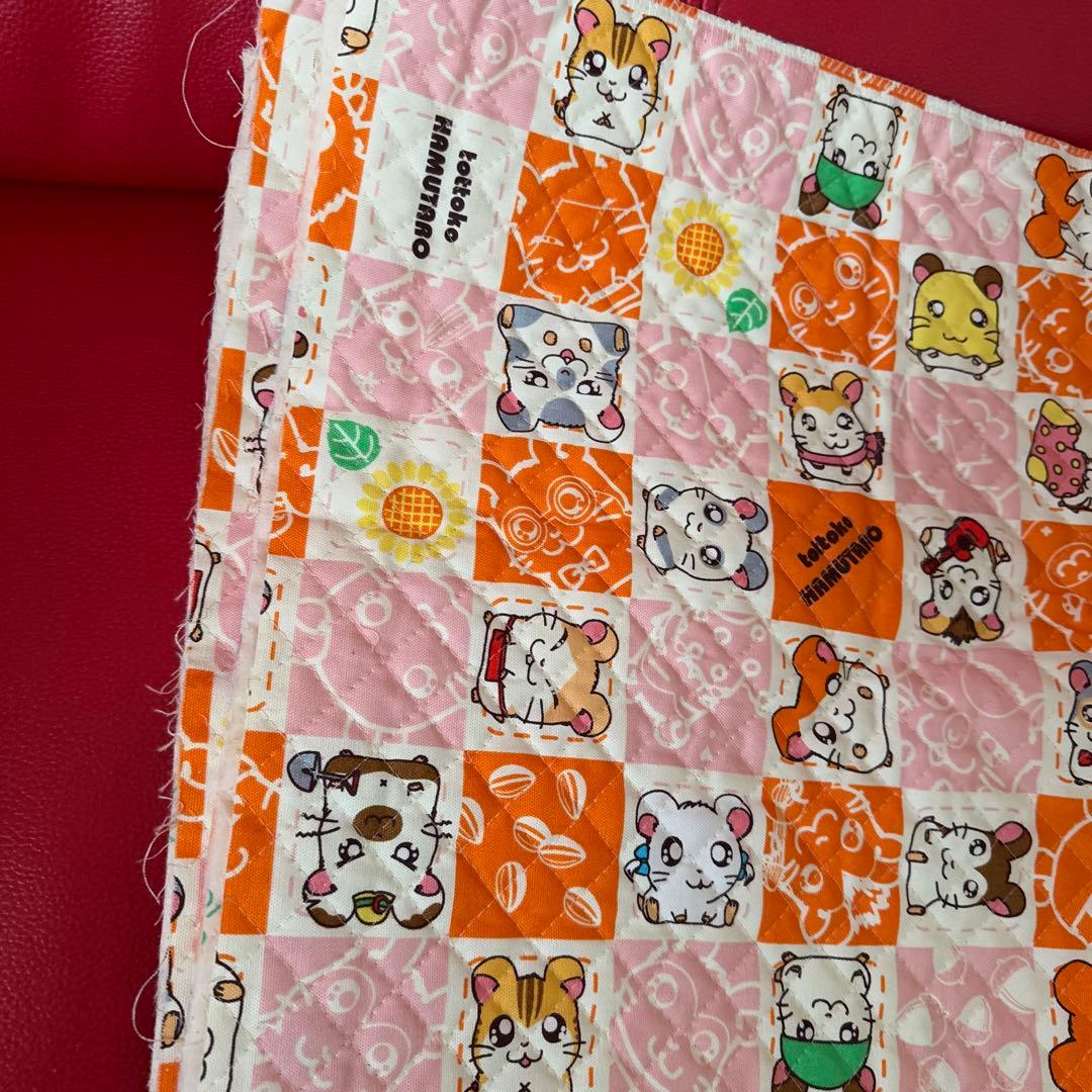 希少　レトロ　とっとこハム太郎　大きなキルト生地　約100×123cm