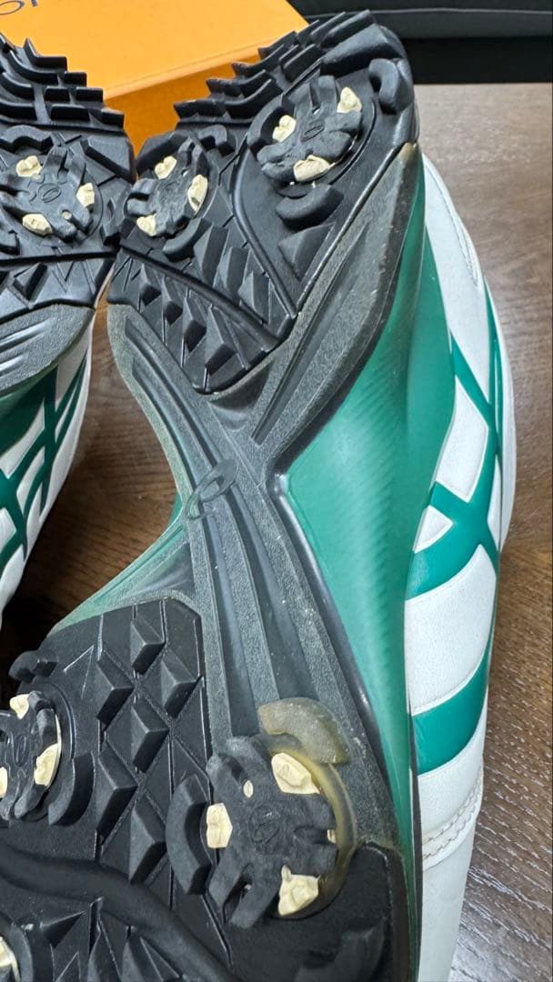 限定品　松山英樹プロ使用モデル アシックス　ゲルエース プロ ゴルフシューズ