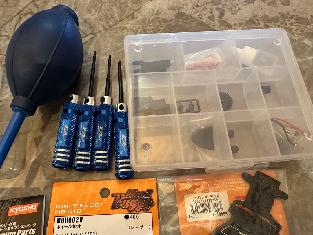 京商ミニッツバギー　インファーノ