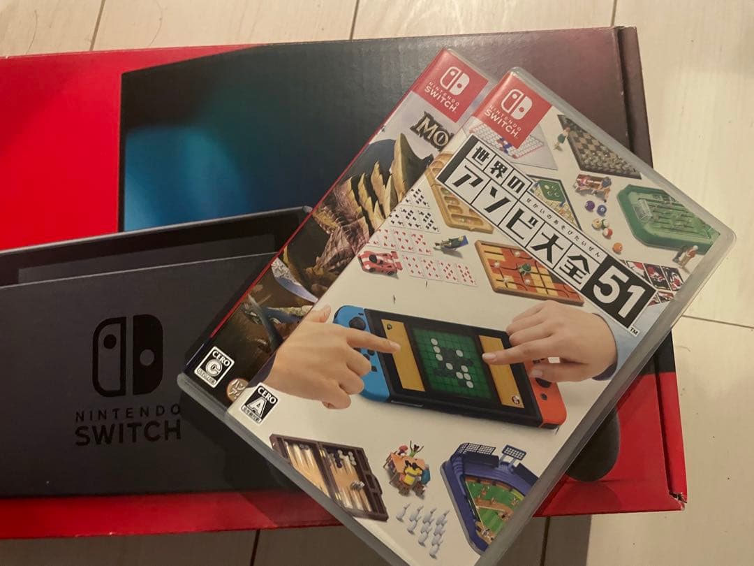 Nintendo Switch + モンハンRise付き128Gカード付きおまけ