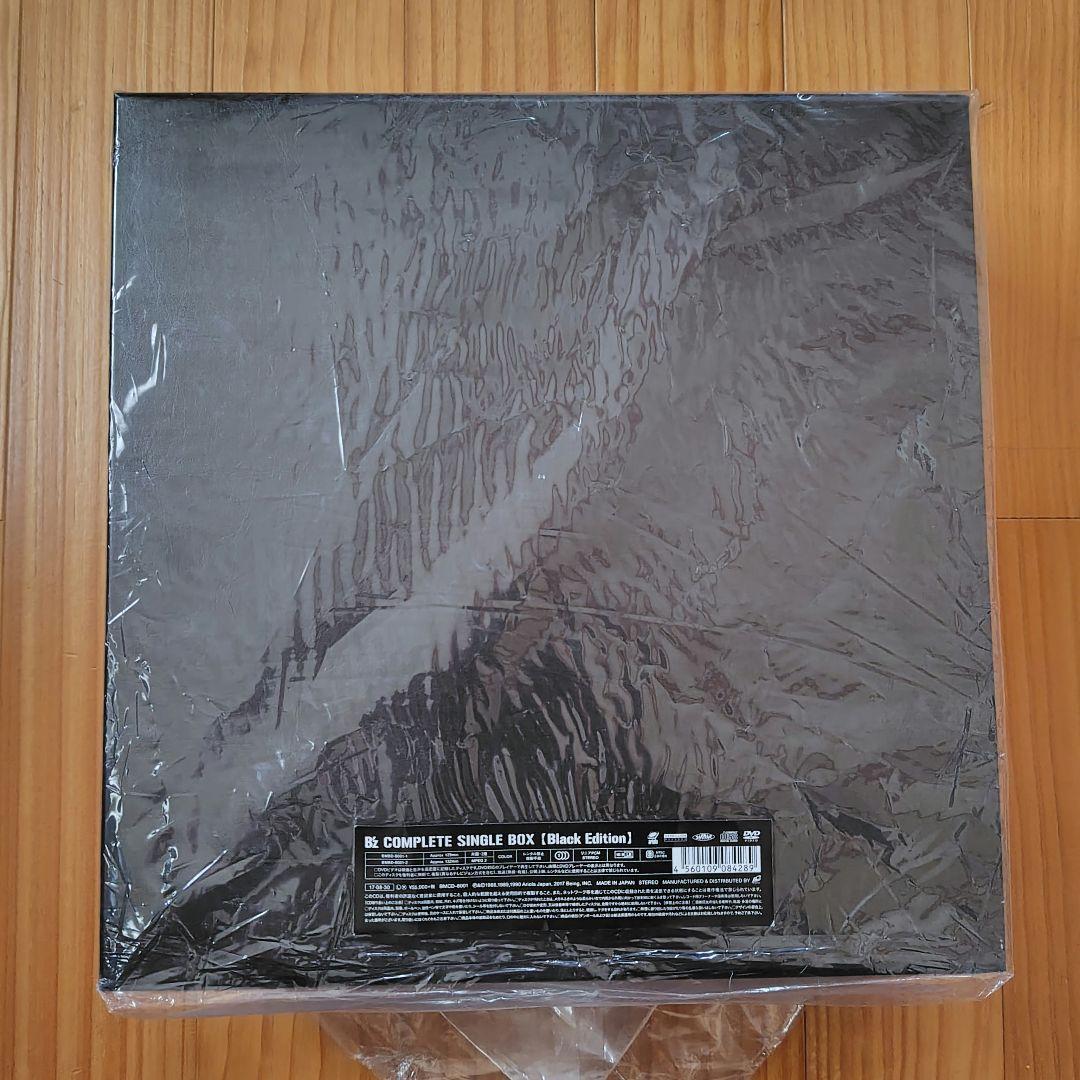 邦楽 B'z COMPLETE SINGLE BOX Black Edition
