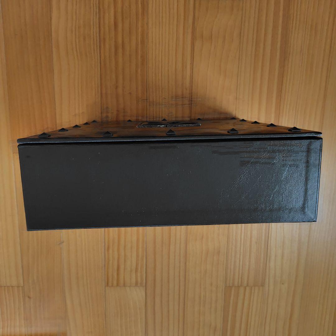 邦楽 B'z COMPLETE SINGLE BOX Black Edition