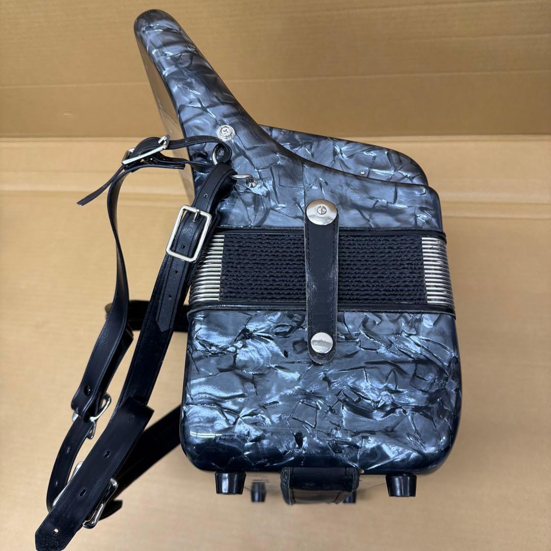 TOMBO Grandaile GT-60 アコーディオン ケース付