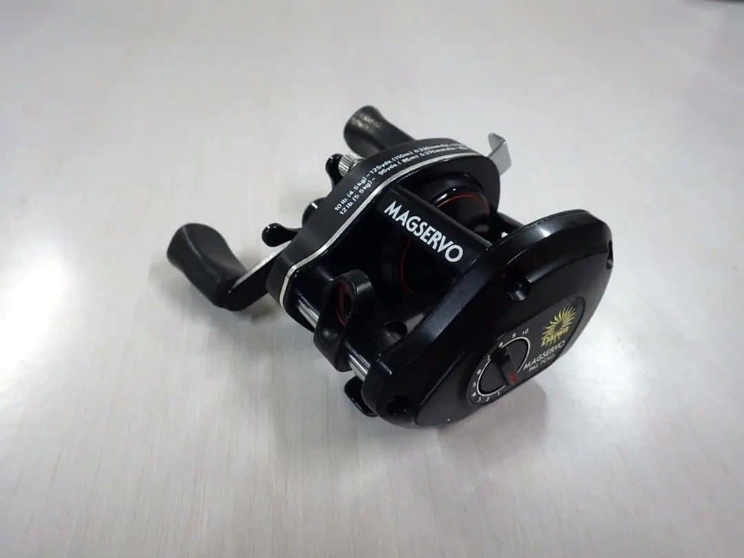 tsp0117　ダイワ ファントム　MAGSERVO GS-10美品