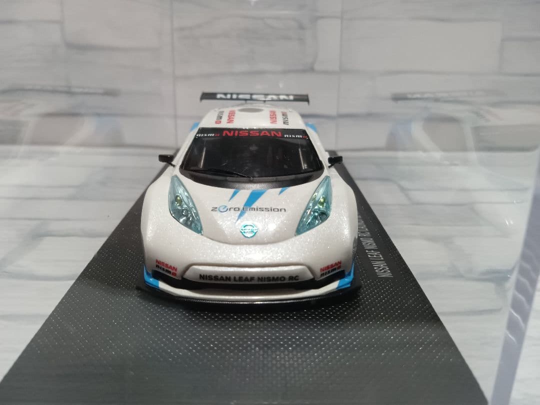 1/43 日産　リーフニスモ RC NY国際オートショー 504台限定ミニカー