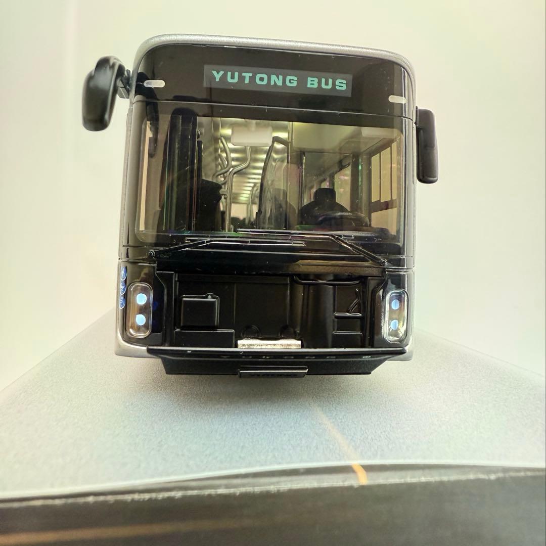 YUTONGバスモデルU12海外版ダイヤモンドモデル1:42バス純電気バスモデル