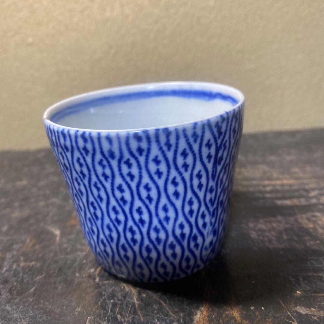 青と白の波模様 お猪口6cm5.5cm