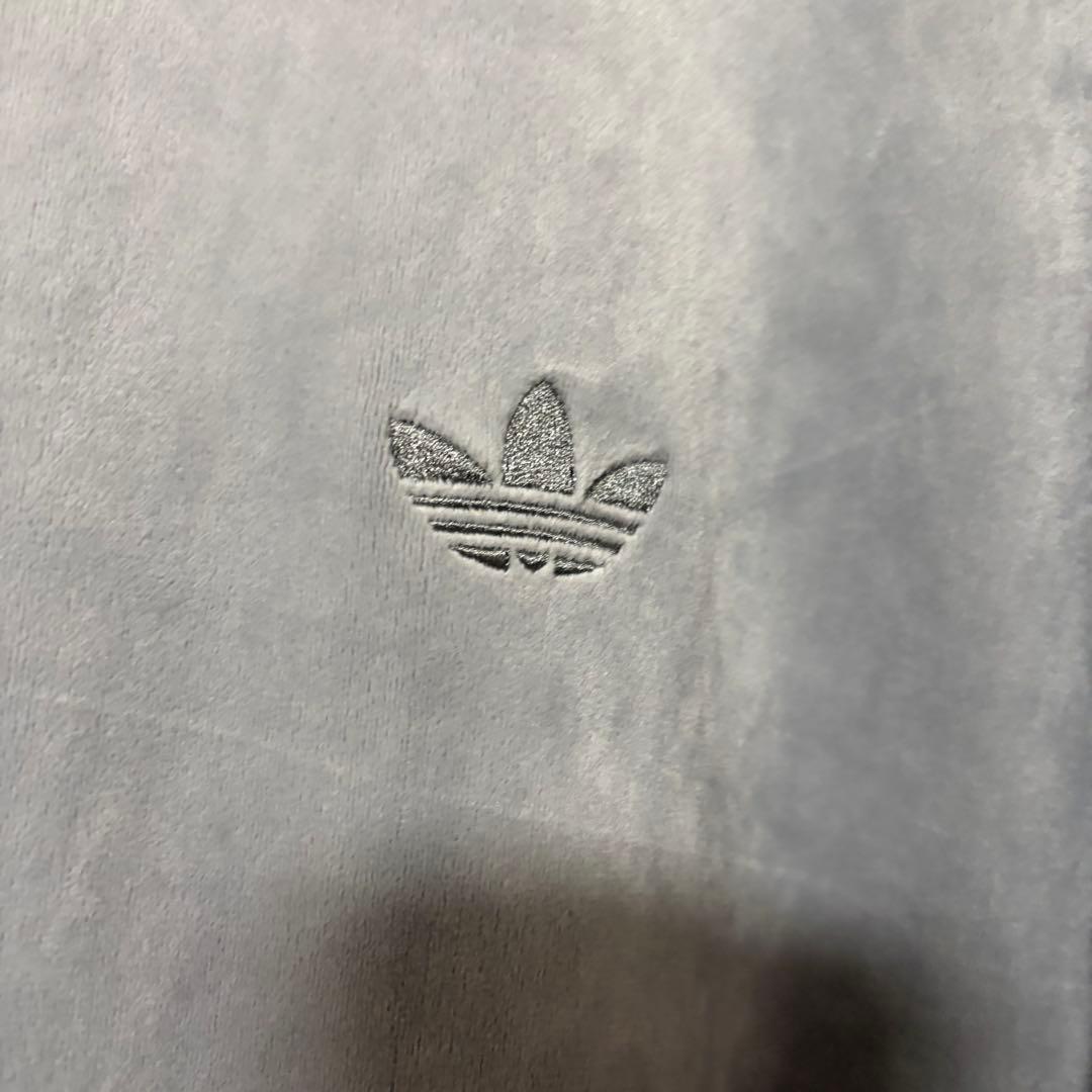 adidas originals ベロア　トラックトップス　ジャージ　グレー