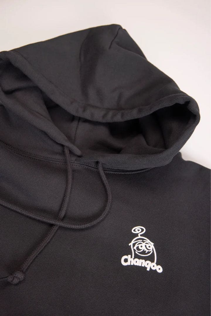 2024 TWINKLE Chanqoo LOGOパーカー XXL 未開封新品